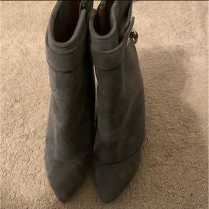 Givenchy Shark ankle boots!